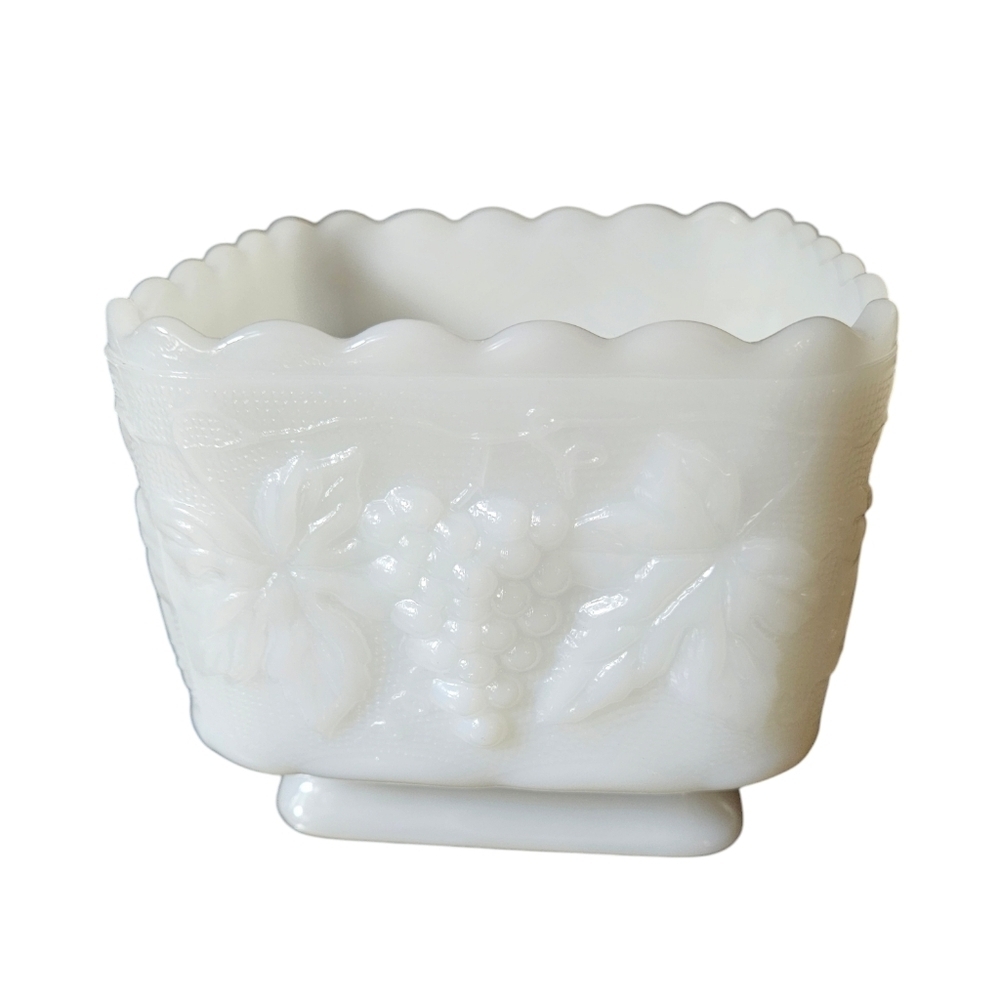 Grape vine pattern vintage milk glass planter.